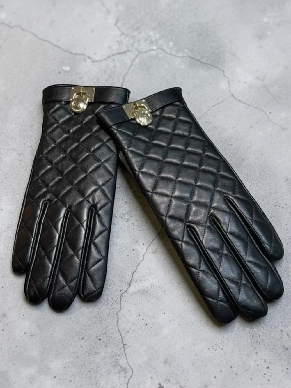 NEW MICHAEL KORS Quilted Leather Gloves Tech Technology Size Large